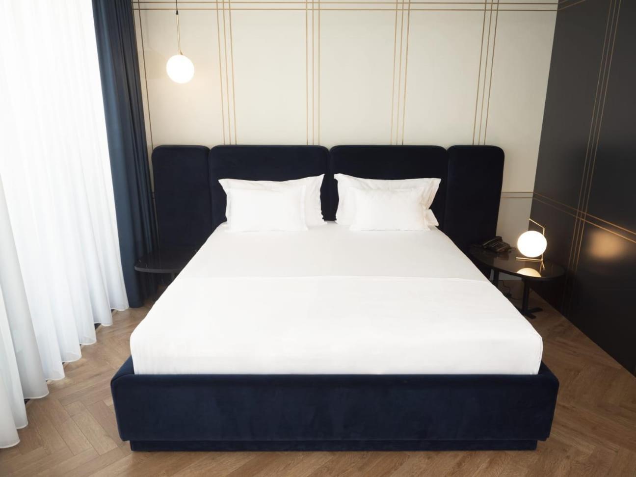 Moncafe Boutique Hotel & Spa Tiranë Luaran gambar